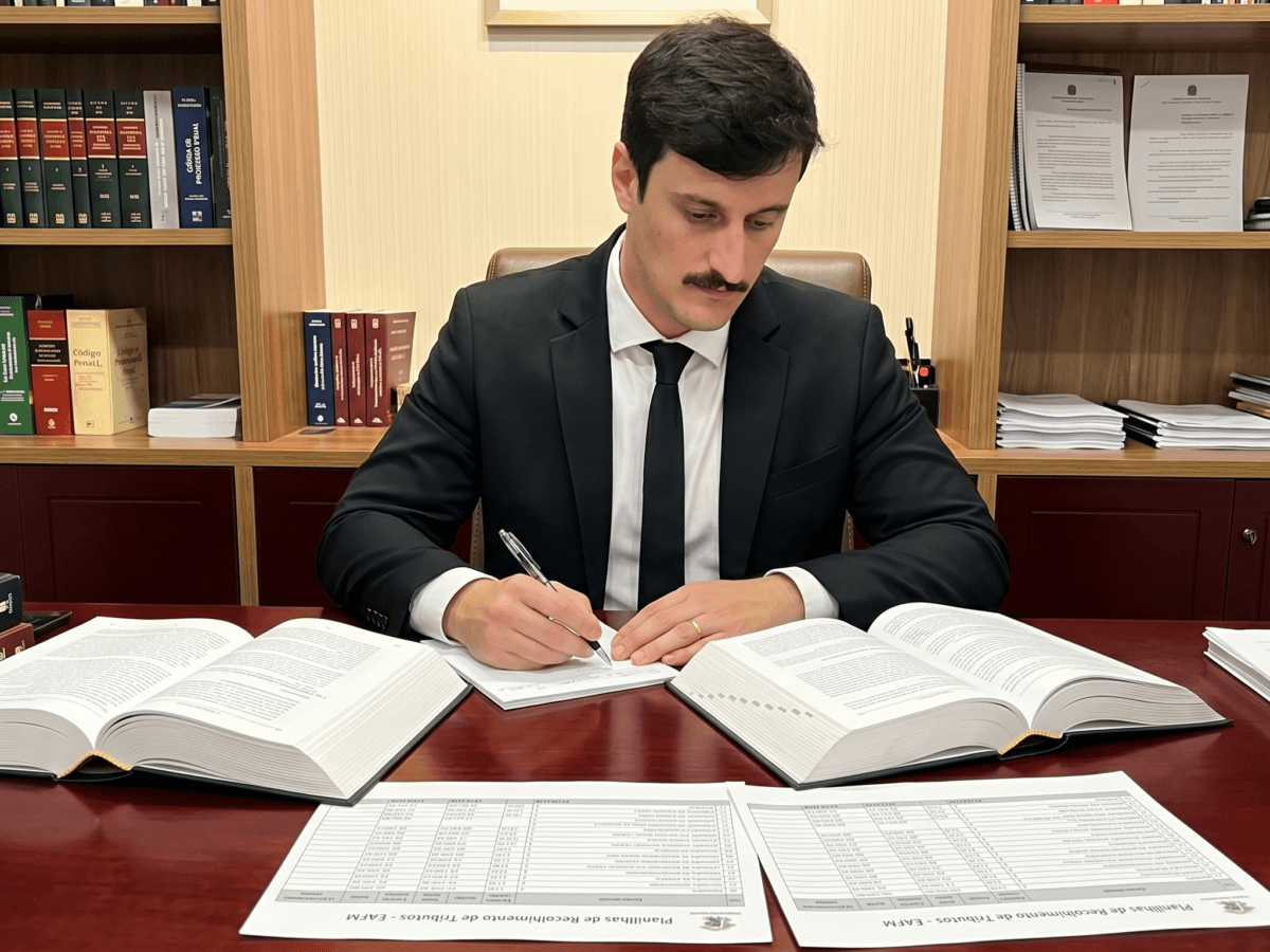 Advogado especialista analisa processo sobre apropriação indébita previdenciária e sonegação fiscal
